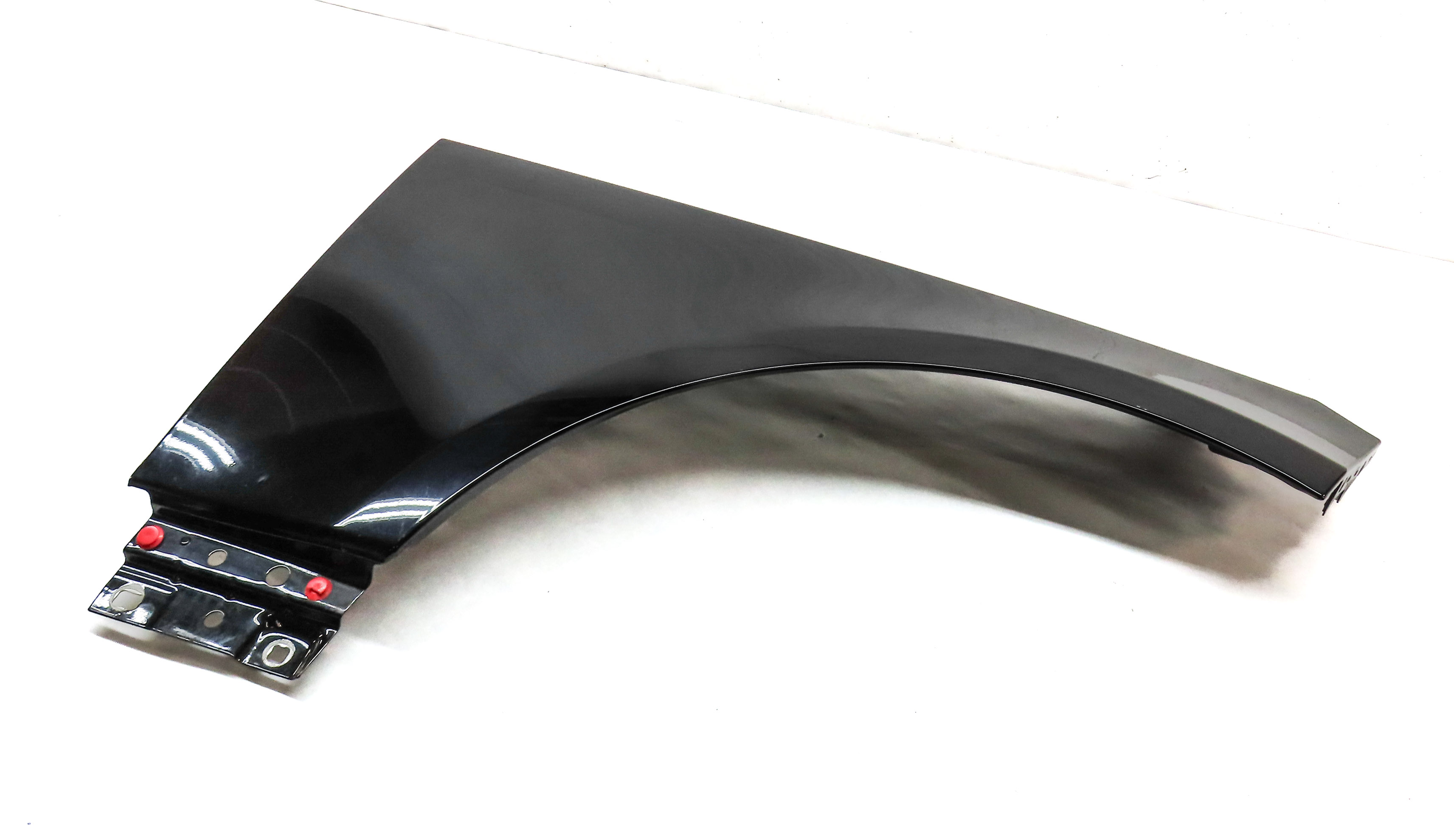 2013-2021 RANGE ROVER (L405) RIGHT FRONT PASSENGER FENDER (BLACK) — exact item pictured